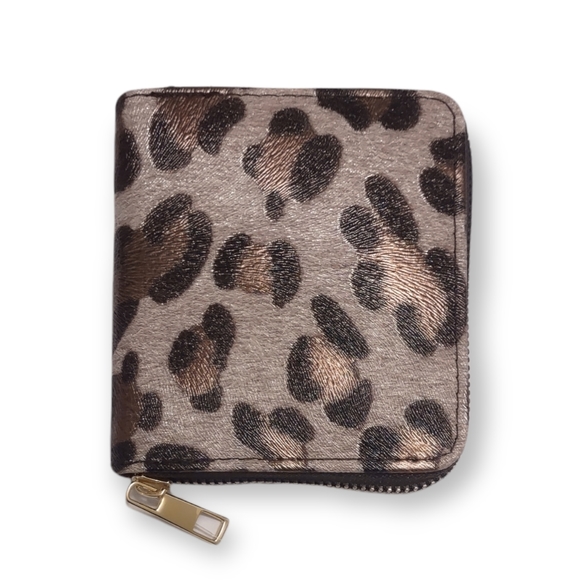Zippered Leopard Printed Coin Purse 4 x 4.5" - Picture 2 of 5